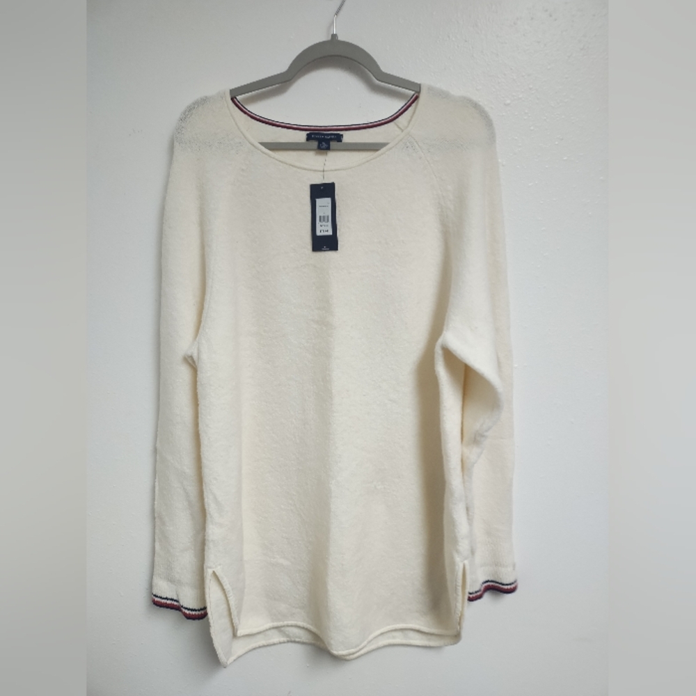 Tommy Hilfiger Women's Ivory Sweater with Navy and Red Trim.  NWT